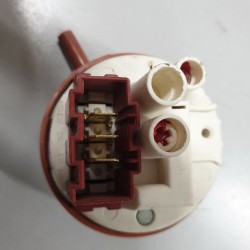PRESSOSTATO PER LAVASTOVIGLIE HOTPOINT ARISTON LFT216A COD 505FA301 / 160024325.00  USATO