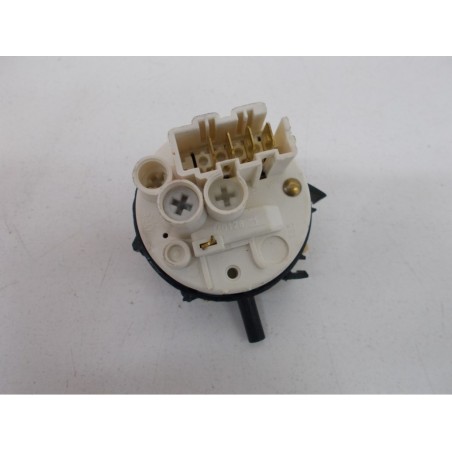 Pressostato per lavatrice Candy cod 41026305 / 7650093  usato