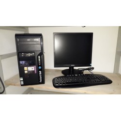 computer PACKARD BELL AMD 3,00 windows 7+monitor philips +tastiera