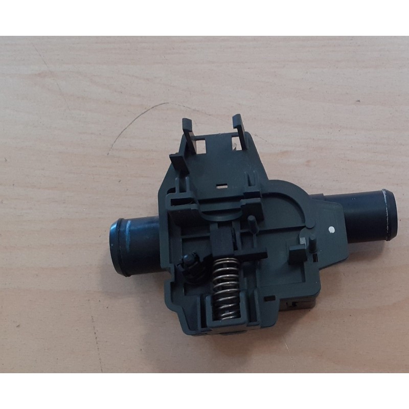 VALVOLA SENZA ATTUATORE  COD. TYPE 10075200 PER ATTUATORE COD 100331.42  USATO