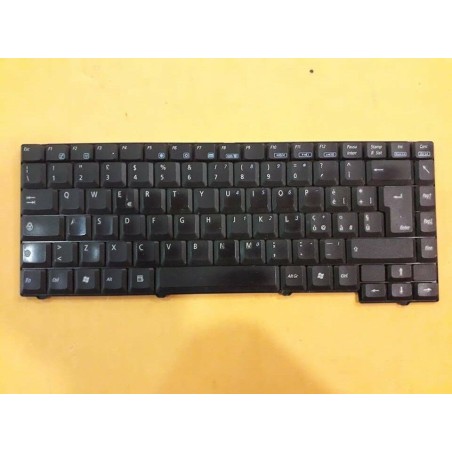 TASTIERA ASUS  A4000  ITALIANA  K011162B1 IT P/N: 04-N9V1KITY0 REV: 1.0  USATO