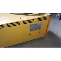 caricabatteria di marca SENCO 24v 60A x muletti