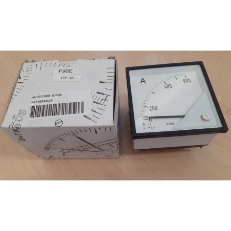 Amperometro analogico da pannello  F96E  600-5A  WRF96EA6005  NUOVO