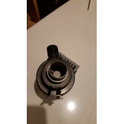 Pompa di scarico per lavatrice Electrolux  RWT106210W cod 132427803 mod M113 Art  292141 usato