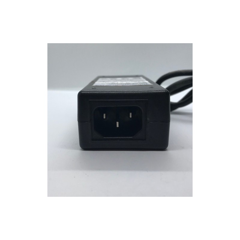 ALIMENTATORE  SWTCHING ADAPTER  JHS-005/12-S335  USATO