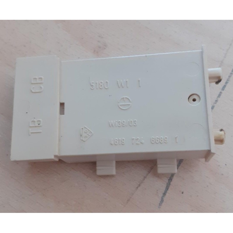 INTERRUTTORE ON/OFF PER LAVASTOVIGLIE WHIRLPOOL DWH B00 COD 461972466891  COD PROD 481227618493  USATO