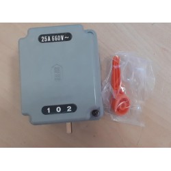 COMMUTATORE DI LINEA TRIPOLARE  BRETER 25A 660V ART 107.11+5L  NUOVO