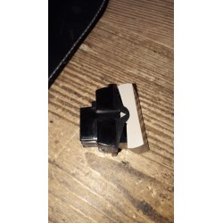 AVE INVERTITORE SERIE HABITAT CODICE 45704 da incasso