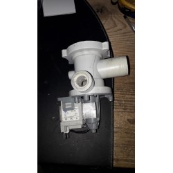 POMPA CODICE 0022150033660401 PER LAVATRICE HAIER HNS1000B USATO