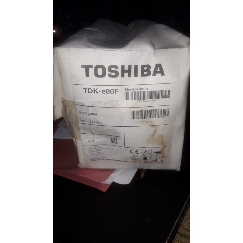 Toner toshiba tdk -e 80f nero prodotto nuovo con imballo rovinato