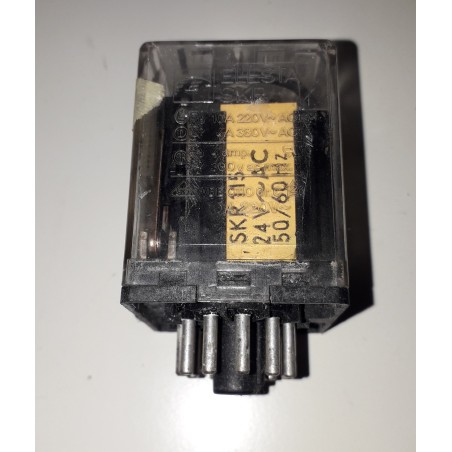 RELE' MONOSTABILE  ELESTA SKR115 24v usato