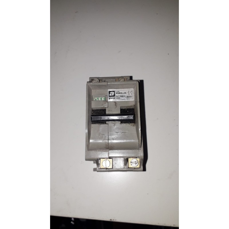 AVE INTERRUTTORE MAGNETOTERMICO COD. PIM2x16 220v usato