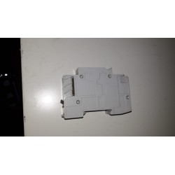 Interruttore automatico Siemens 5SQ11 G10A per 220/380 V USATO