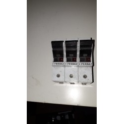 FERRAZ PST14 J81 221 PORTAFUSIBILI 50A 500V 3 POLI USATO