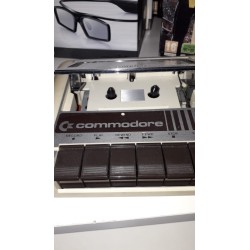 COMMODORE C64 Biscottone + Registratore Originale usato
