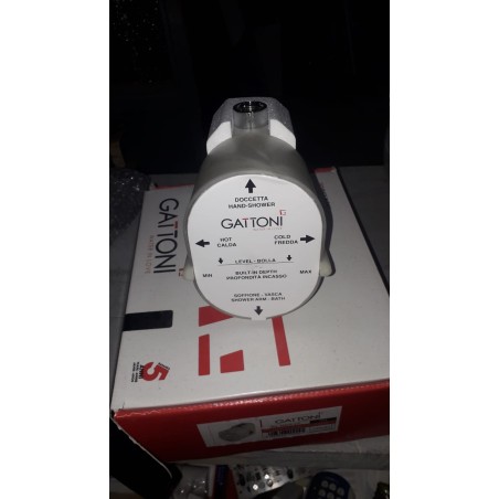 SCATOLA UNIVERSALE DA INCASSO PER MISCELATORE MECCANICO DOCCIA GBOX GATTONI ART.SCO55