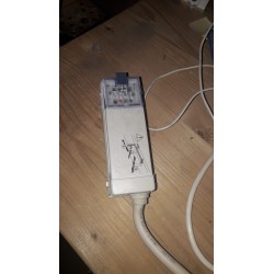 Schneider KBC16DCF21 - Canalis - Unità di deriv. per fusibile NF - 8,5 x 31,5 - 16 A - Selezione fasi usato