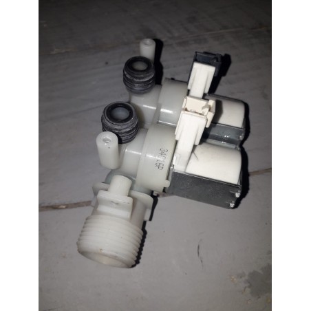 elettrovalvola cod.34016p per lavatrice hotpoint ariston rpd 926 dd usato