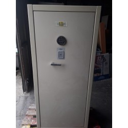 armadio blindato cassaforte con chiave e combinazione usato