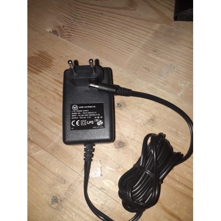 alimentatore LEI mod.ms15-050102-5j 5v 2,5A