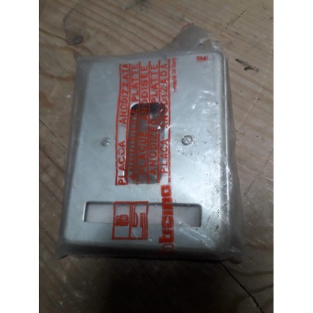 PLACCA BTICINO PIUMA 1P 1 POSTO MOSTRINA PLACCHETTA ALLUMINIO