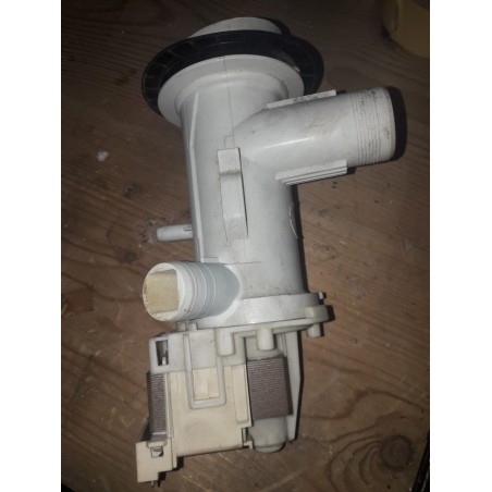 pompa di scarico cod 110591010 per lavatrice AEG 50200 usato