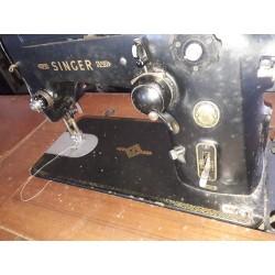 Macchina per cucire Singer 306M a pedale usato