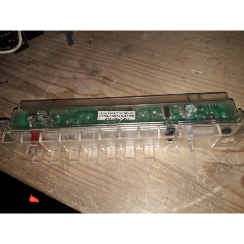 SCHEDA COMANDI COD 21500924201 PER LAVASTOVIGLIE ARISTON LL6088 USATO