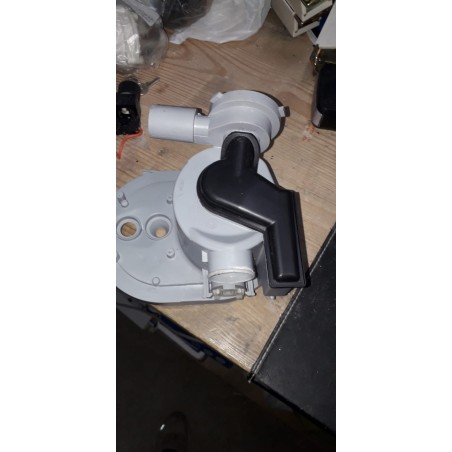 POZZETTO COD PROD 482000030448 PER LAVASTOVIGLIE HOTPOINT ARISTON LFT 2294 A USATO