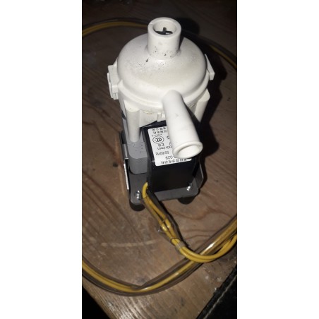 Daikin Pompa di scarico aria condizionata P220DB-029 usato