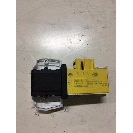 BLOCCAPORTA 41041367 PER LAVATRICE CANDY HOOVER ZEROWATT USATO