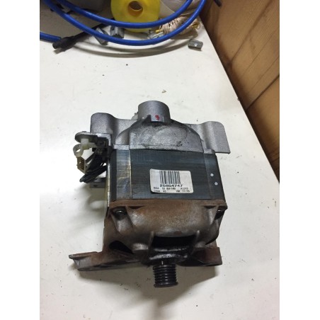 MOTORE 461973073121 PER LAVATRICE HOTPOINT ARISTON WMTG 723 H C USATO