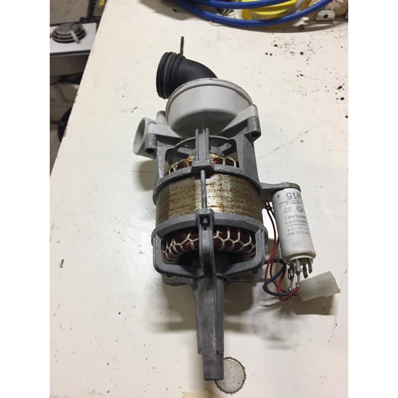 MOTOPOMPA TYPE 90.47.40 PER LAVASTOVIGLIE CANDY USATO