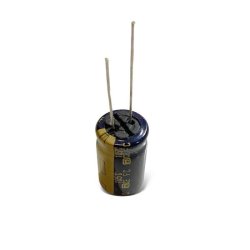 10 PEZZI - Condensatore Elettrolitico all'alluminio 560230µF 35V 105°C