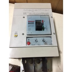 BTICINO MA400 INTERRUTTORE SCATOLATO MEGATIKER MAGNETOTERMICO USATO