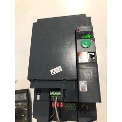 Variatore di velocità ATV320 - 15kW - 380...500V - 3 phase - book USATO
