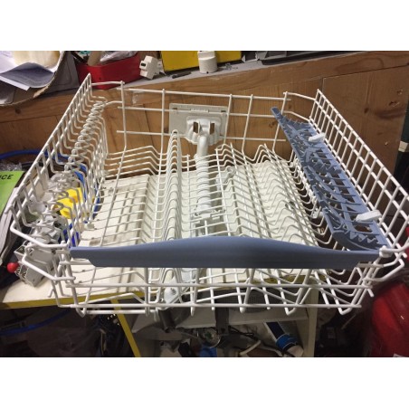 CESTELLO SUPERIORE COMPLETO PER LAVASTOVIGLIE ARISTON LI 670 DUO USATO