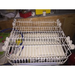 CESTELLO INFERIORE PER LAVASTOVIGLIE ARISTON LI 670 DUO USATO
