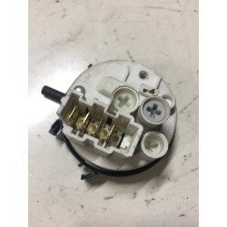PRESSOSTATO 37650078 PER LAVATRICE ZOPPAS Z 805 USATO