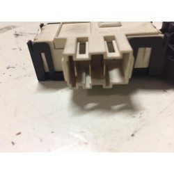 BLOCCAPORTA 4055103933 PER LAVATRICE ZOPPAS Z 805 USATO