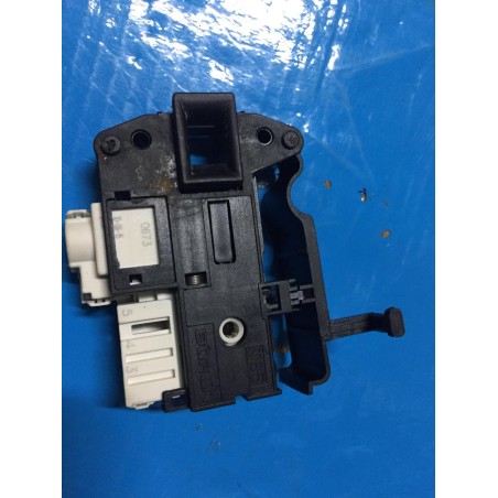 BLOCCAPORTA 160026579.00 PER LAVATRICE HOTPOINT ARISTON RSG 724 JS USATO