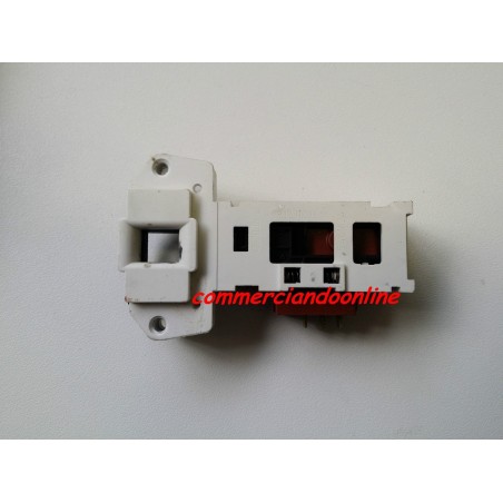 BLOCCAPORTA BLOCCASERRATURA PER LAVATRICE HOOVER HN 5065-30 USATO