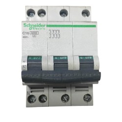 interruttore automatico modulare Schneider Electric C16 17591 C40N