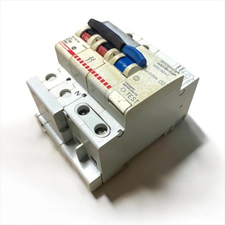 Interruttore Magnetotermico Differenziale Bticino F81N/16 C16 230V