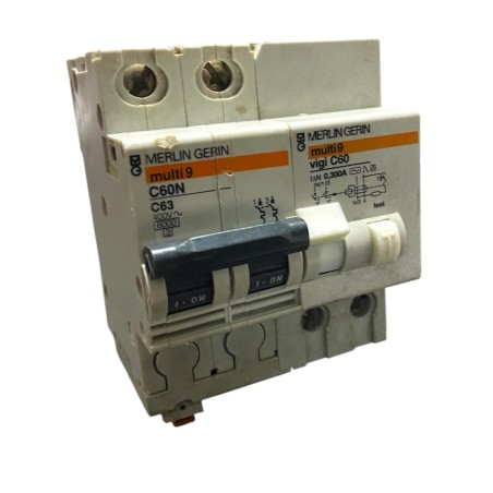 Interruttore Magnetotermico Differenziale Merlin Gerin Multi 9 C60N 400V