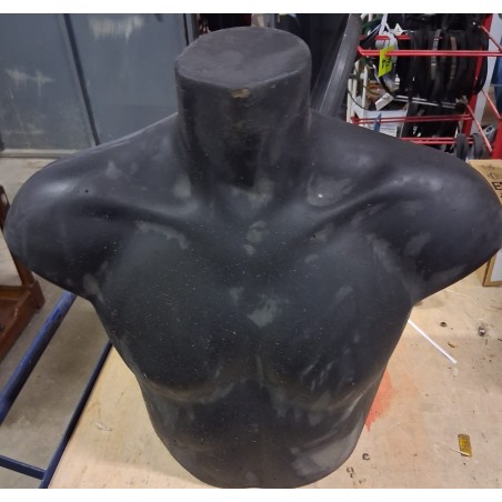 BUSTO CORTO IN PLASTICA NERO