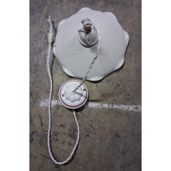 Lampadario a sospensione in ceramica bianca  usato