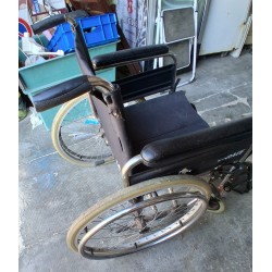 SEDIA A ROTELLE  SURACE  USATA