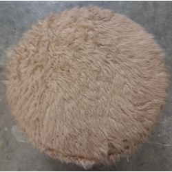Pouf rotondo contenitore  rivestito in finta pelliccia a pelo lungo  usato