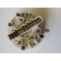 PRESSOSTATO COD. 132082260 7930008 PER LAVATRICE ZOPPAS P107XD usato agx